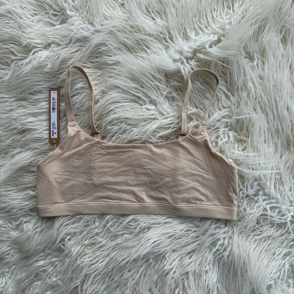 Skims Fits Everybody Scoop Bralette Sand Size Large - Picture 1 of 7